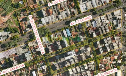 Terreno comercial à venda na Av. Colombro em Maringá/PR com 552,45m² de terreno.