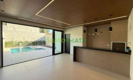 Casa com 3 quartos à venda na Rua Evaristo da Veiga, 497, Vila Morangueira, Maringá