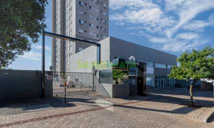 EXCELENTE APARTAMENTO DE 02 QUARTOS, SEMI MOBILIADO, PARA MORAR PRÓXIMO AO SHOPPING CATUAÍ, ZONA 06.