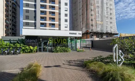 EXCELENTE APARTAMENTO NO ED. BLEND, SEMI MOBILIADO, PARA MORAR PRÓXIMO À UNICESUMAR, ZONA 08