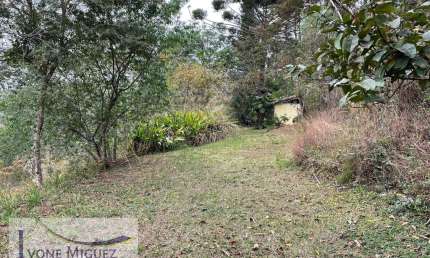 Terreno à venda no Vale das Videiras, Petrópolis 