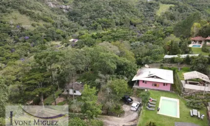 Ponto comercial à venda no Vale das Videiras, Petrópolis 