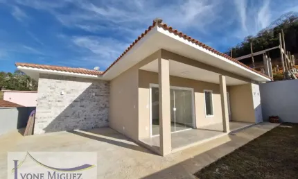 Casa com 3 quartos à venda no Centro, Paty do Alferes 