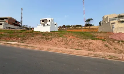 Ótimo terreno no melhor condomínio de Juiz de Fora, o Estrela Alta!