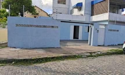 Casa com 3 quartos à venda na Rua Soares Moreno, 10, Tamarineira, Recife