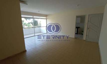 Apartamento à venda em Pau Amarelo, Paulista: 140m², 3 quartos, 1 suíte, 3 banheiros por R$250.000. Confira!