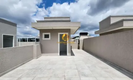 Sobrado com 3 quartos sendo 1 suíte e terraço com churrasqueira no bairro alto