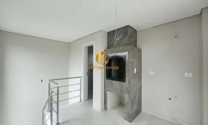 Sobrado Triplex 161m² Privativos no Portão, Curitiba - 3 Quartos e Terraço Gourmet