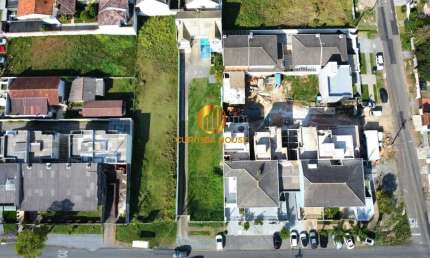 Terreno à Venda em Santa Felicidade  121m² Unidade frente para Rua!