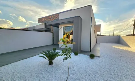 Casa de esquina com 3 quartos sendo 1 suite, amplo terreno de mais de 200 m² no eucaliptos fazenda rio grande