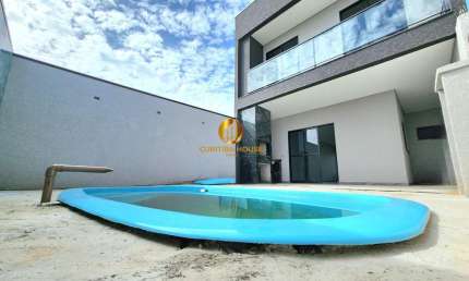 Sobrado alto padrão 3 quartos sendo 1 suíte,  espaço gourmet e espaçoso fundos com piscina no Eucaliptos Fazenda Rio Grande