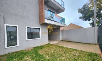 Lindo Sobrado Triplex 3 quartos sendo 1 suíte com Solarium no Pinheirinho