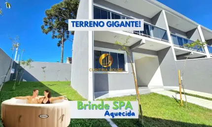 Sobrado de esquina com amplo terreno 3 quartos, jardim espaçoso para ampliação