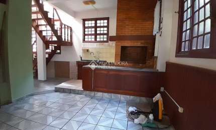 Casa com 3 quartos para alugar na Estrada Rozália Paulina Ferreira, 1760, Pântano do Sul, Florianópolis, 214 m2 por R$ 4.800