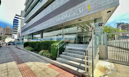 Ponto comercial para alugar na Rua São João Batista, 109, Agronômica, Florianópolis, 254 m2 por R$ 15.800