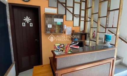 Casa comercial para alugar na Rua Manoel Severino de Oliveira, 22, Lagoa da Conceição, Florianópolis, 350 m2 por R$ 7.800