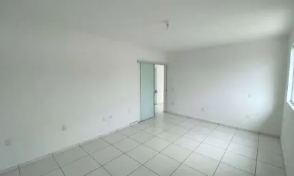 Sala comercial para alugar na Rodovia João Gualberto Soares, 6193, São João do Rio Vermelho, Florianópolis, 20 m2 por R$ 1.900