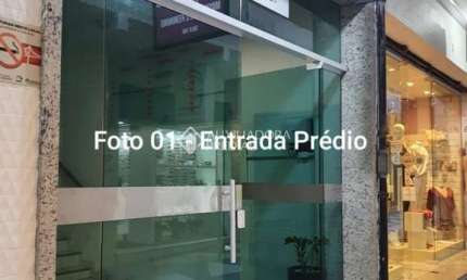 Sala comercial para alugar na Rua Conselheiro Mafra, 96, Centro, Florianópolis, 30 m2 por R$ 750