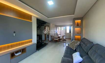 Casa com 3 quartos para alugar na Rua Laureano, 936, Campeche, Florianópolis, 160 m2 por R$ 13.400