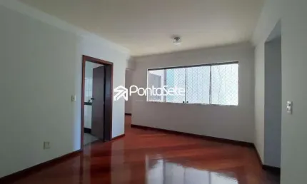 Apartamento com 4 quartos para alugar no Centro, Divinópolis 