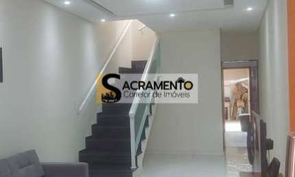 Lindo sobrado germinado para morar ou investir no Jardim Centenário!