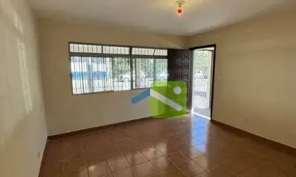 Casa com 3 quartos para alugar na  Vila São Silvestre - São Paulo/SP