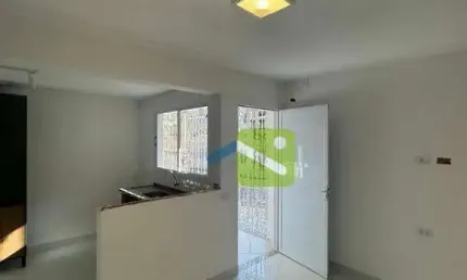 Casa com 1 dormitório para alugar, na Vila Lageado - São Paulo/SP