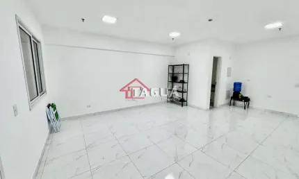 Sala comercial para alugar na Rua Campos Mello, 100, Vila Mathias, Santos