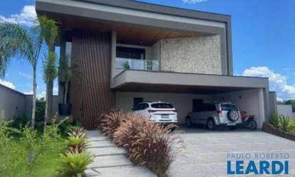 Casa com 4 quartos à venda na Avenida Guglielmo Friggi, Urbanova, São José dos Campos