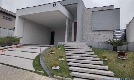 Casa em condomínio fechado com 3 quartos à venda na R Macabeo, Residencial Colinas, Caçapava