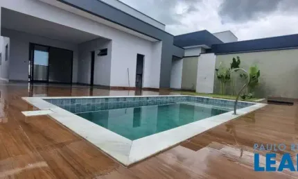 CASA EM CONDOMÍNIO - CONDOMÍNIO RESIDENCIAL MANTIQUEIRA - SP