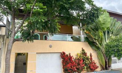 Casa com 3 quartos à venda na Rua Orlando Silva, Jardim Nova Detroit, São José dos Campos