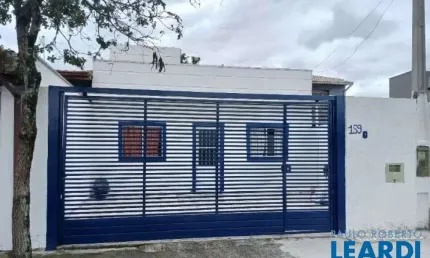 Casa com 3 quartos à venda na Rua Francisco Gonçalves, Residencial Parque dos Sinos, Jacareí