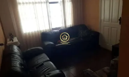 Casa com 4 quartos à venda na Rua Augusto Viana de Castelo, 279, Vila Basileia, São Paulo por R$ 477.000