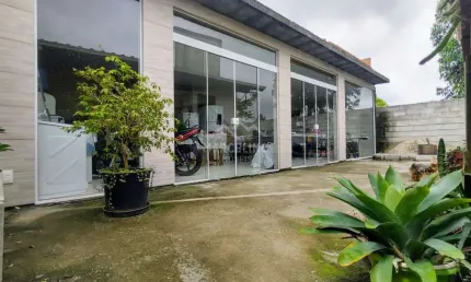 Casa com 3 quartos à venda na Rua São Benedito, Araçatuba, Imbituba