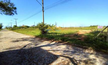 Terreno à venda na Av. B - 5 Esquina Rua A - 6, s/n, Itapirubá, Laguna