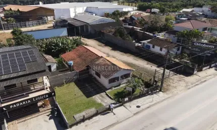 Ponto comercial à venda no Araçatuba, Imbituba 