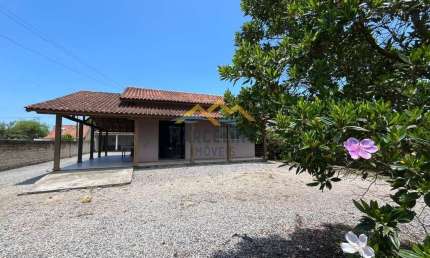 Casa à venda no bairro Arroio do Rosa - Imbituba/SC