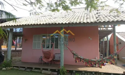 Casa com 2 quartos à venda na Praia do Rosa, Imbituba 