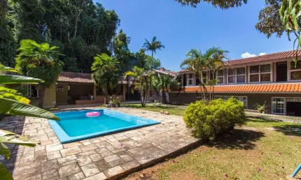 Casa para Venda em Curitiba / PR no bairro Abranches