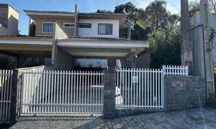 Casa com 2 quartos à venda na Rua Abraão Lincoln, Bom Retiro, Joinville