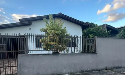 Casa com 3 quartos à venda na rua josé salomon, costa e silva, joinville, 240 m2 por r$ 510.000