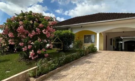 Casa com 3 quartos à venda na Rua Max Lepper, Costa e Silva, Joinville, 180 m2 por R$ 1.230.000