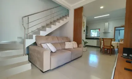 Casa em condomínio fechado com 3 quartos à venda na Rua Humaitá, Bom Retiro, Joinville