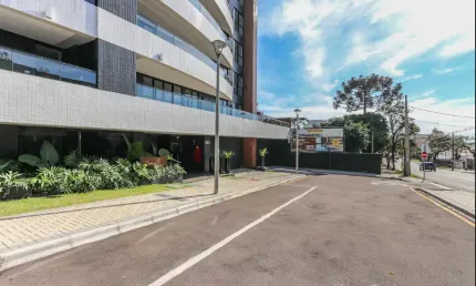 Explore o luxo e sofisticação com o nosso empreendimento da renomada Construtora Flor de Lis: Apartamento Edifício Cabral Hills.