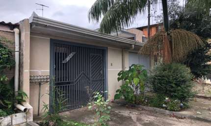 Casa com 3 dormitórios à venda por R$450.000.00 - Sítio Cercado