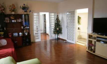 Casa com 3 quartos à venda na Rua Maria Evarista, Glória, Belo Horizonte