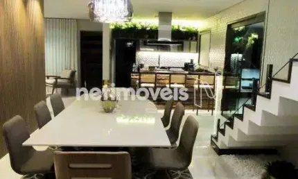 Casa com 5 quartos à venda na Rua Camões, Copacabana, Belo Horizonte