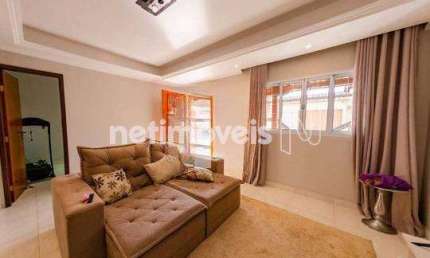 Casa com 4 quartos à venda na Rua dos Tamborins, Conjunto Califórnia, Belo Horizonte