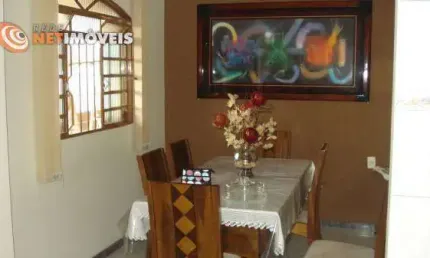 Casa com 3 quartos à venda na Rua Oswaldo Cruz, Nacional, Contagem
